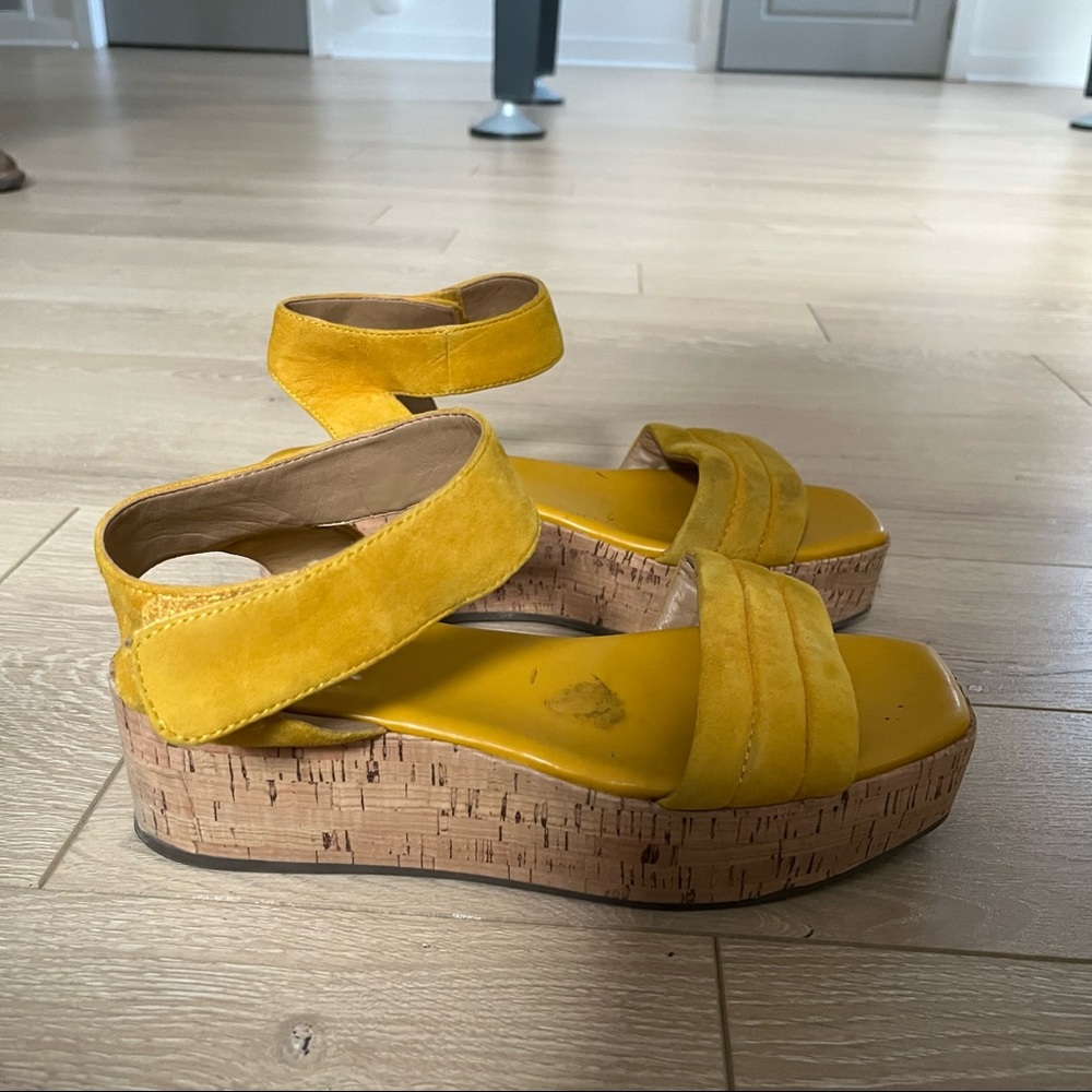 Franco Sarto Wedge